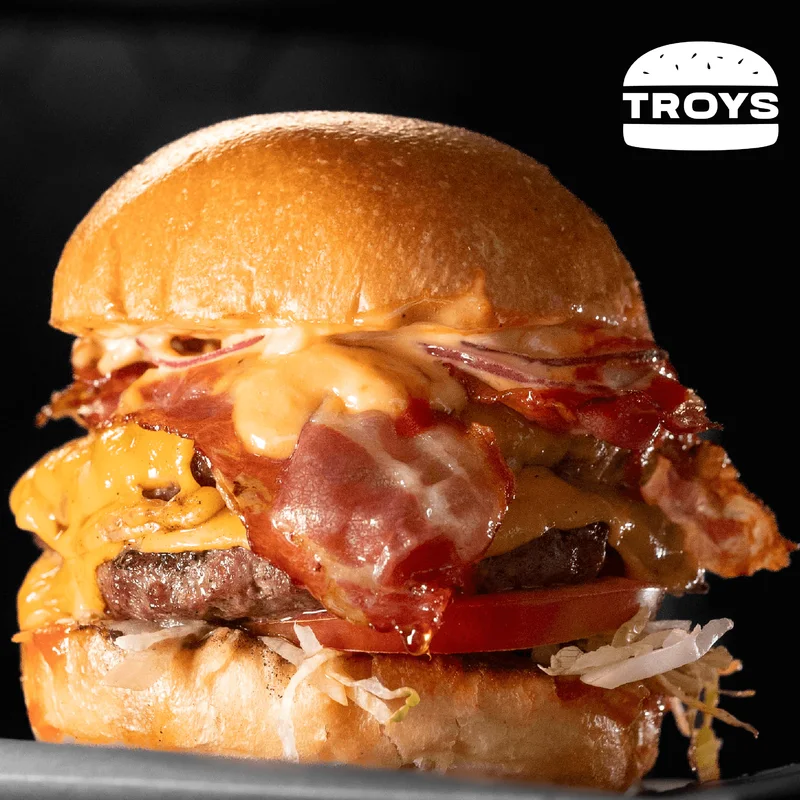 Double Trouble burger fra Troys